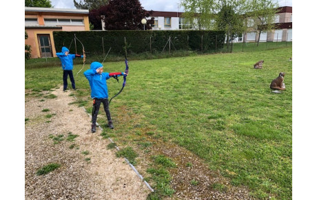 Schtroumpfs au terrain d'entraînement à SENS