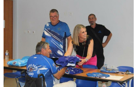 Remise officielle des maillots et tenues sportives club 2022 par nos partenaires