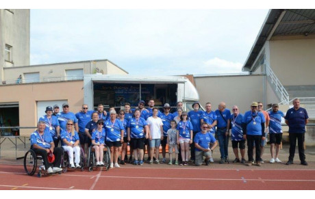 Compétition de tir à l'arc au stade Claude PITOU les 11 et 12 juin 2022